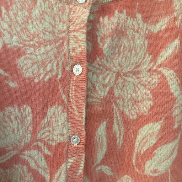 Talbots NWOT Pink and Cream 100% Cashmere Floral Cardigan Size Large - Picture 4 of 7
